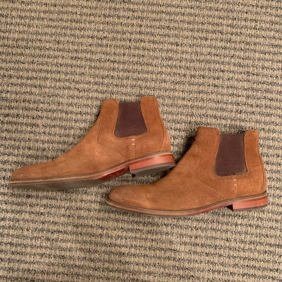 Johnston and Murphy suede chelsea boots size 10 - Picture 3 of 5